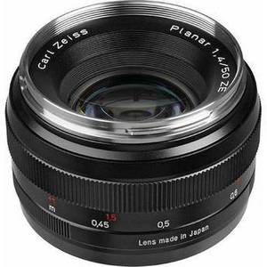 Normal 50mm f/1.4 ZE Planar T* Manual Focus Lens for Canon EOS Cameras